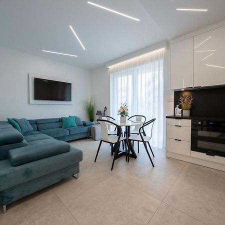 Apartament Z Tarasem Morska 8 Rewal 50M Do Morza Apartment Luaran gambar