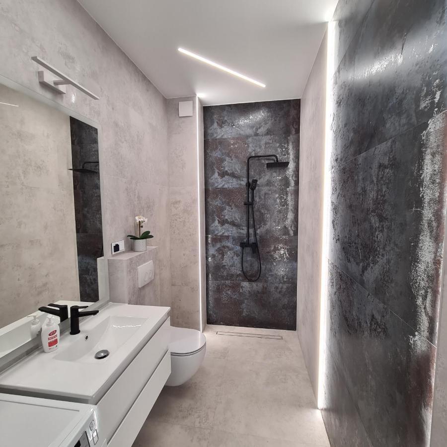 Apartament Z Tarasem Morska 8 Rewal 50M Do Morza Apartment Luaran gambar